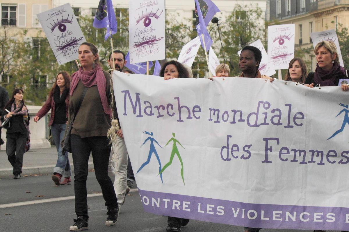 Cortège de la Marche Mondiale des Femmes :