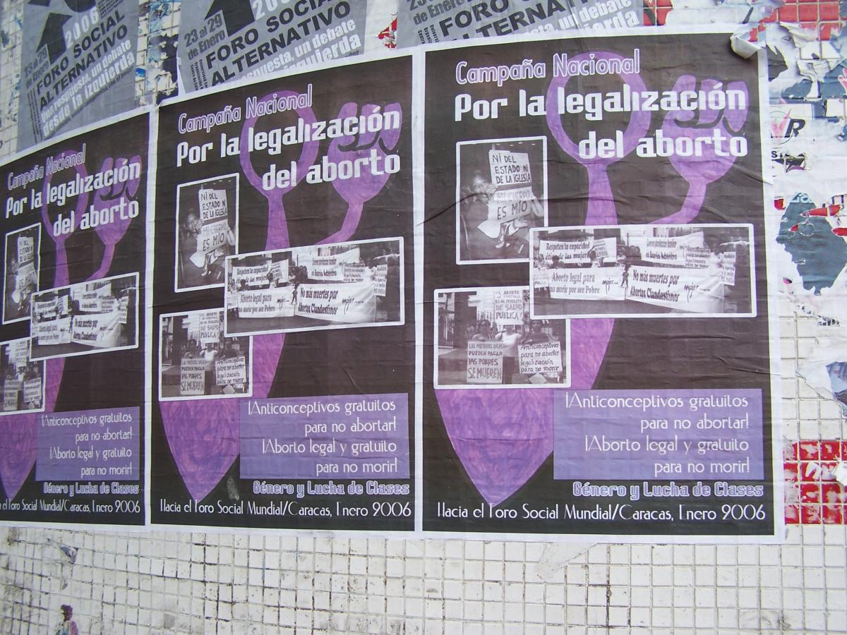 Affiche pro-avortement à Caracas