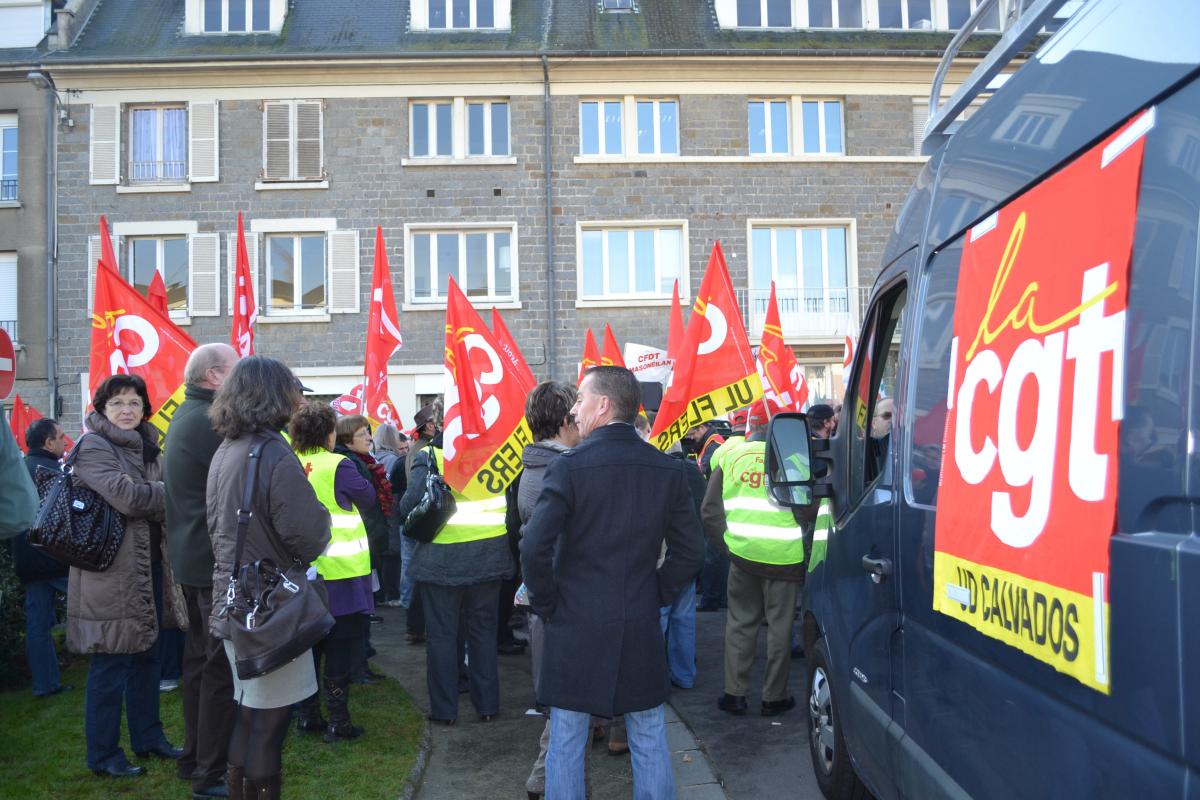 Camion CGT + Manifestants