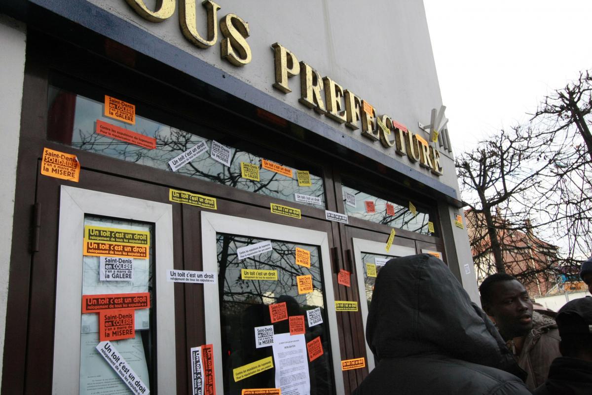 La manifestation devant la sous-préfecture