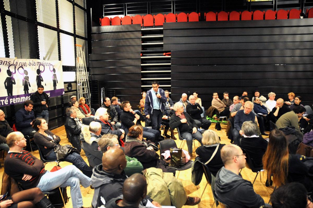 Salle débat Résistances en Europe face à la crise, l'austérité et la dette