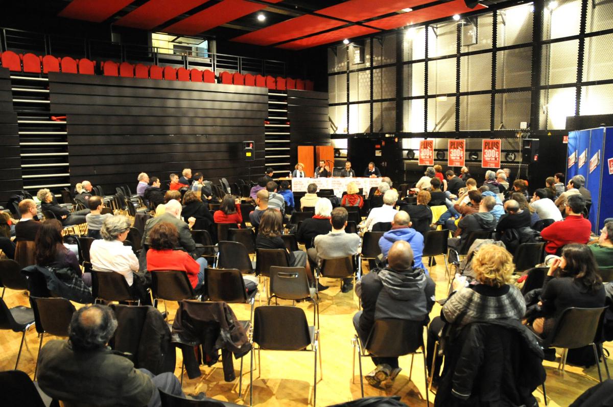 Salle débat Résistances en Europe face à la crise, l'austérité et la dette