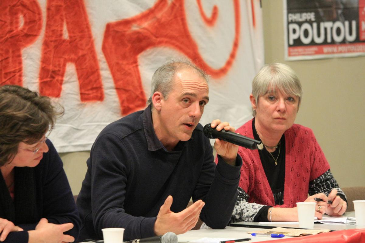 Philippe Poutou pendant son intervention