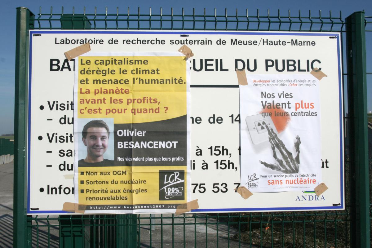 Rassemblement devant le centre d'enfouissement des déchets de BURE