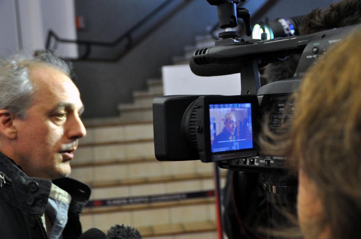 Philippe Poutou face à la presse