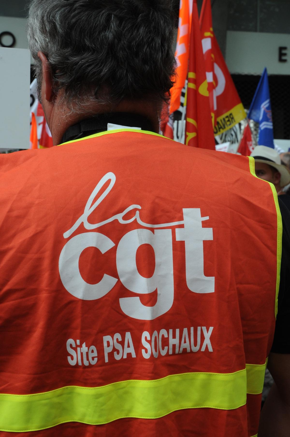 Brassard Cgt site PSA Sochaux