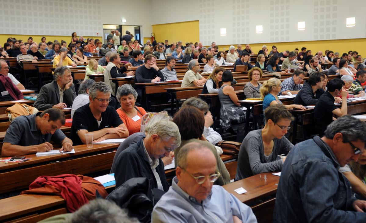 salle Conférence Nationale du Npa