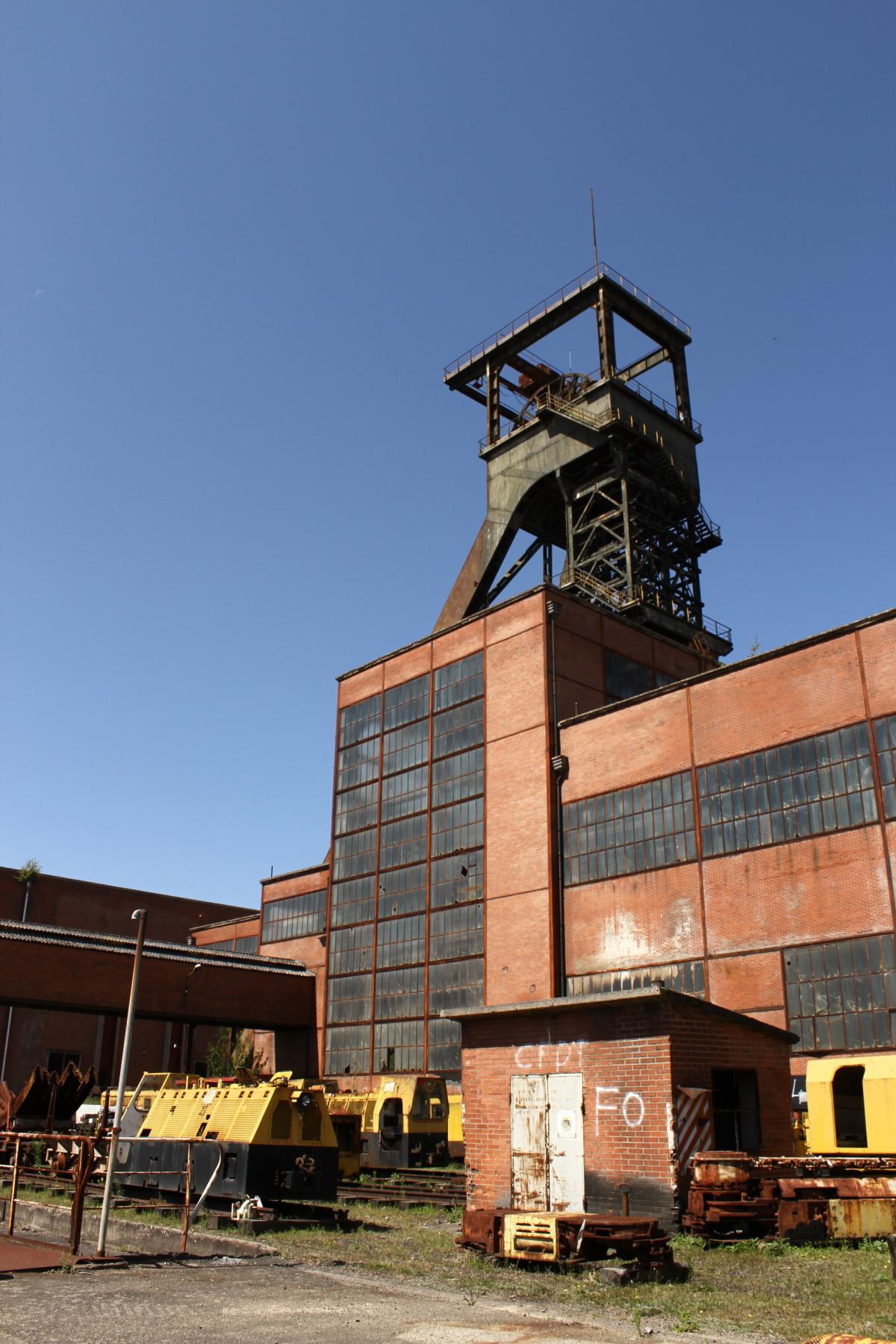 Chevalement de la mine
