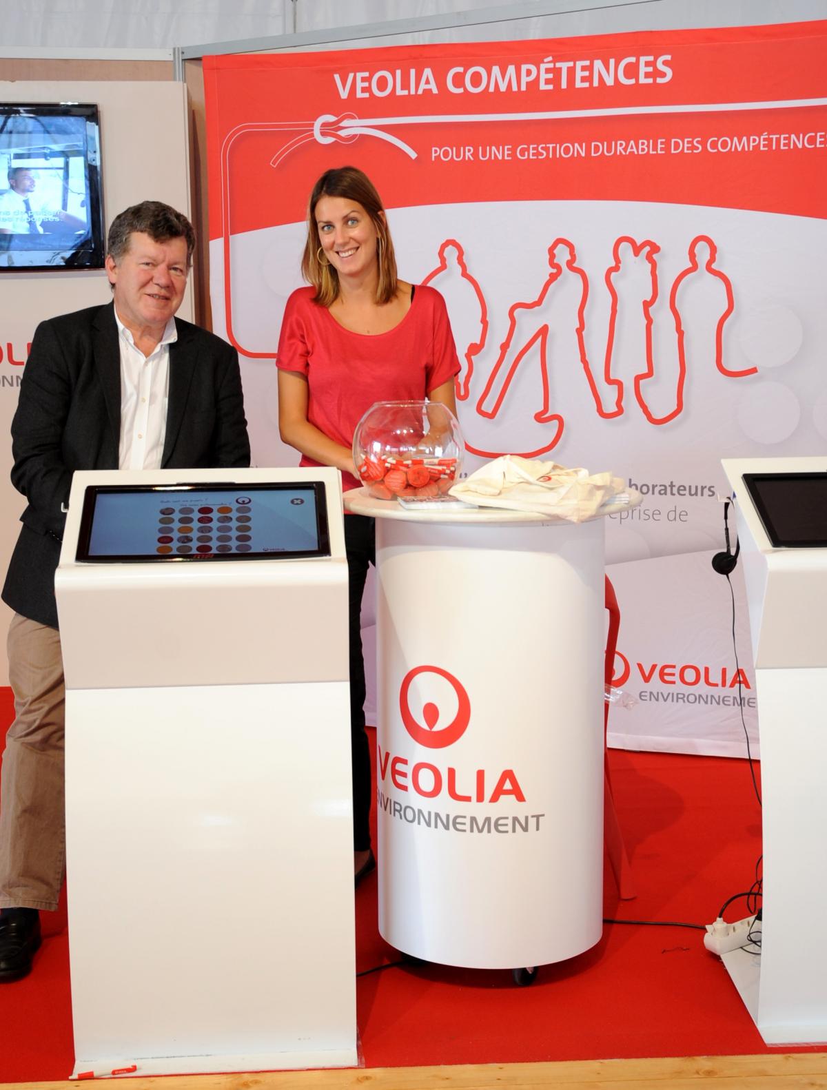 Stand entreprise Véolia pour une gestion des compétences