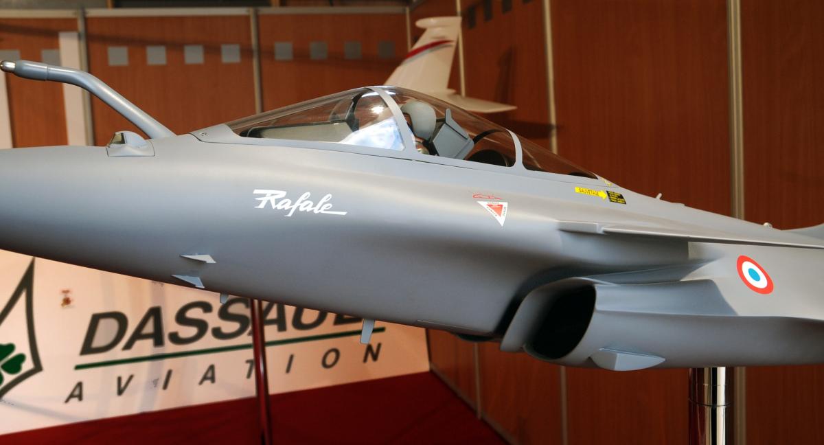 Maquette de l'avion Rafale Dassault