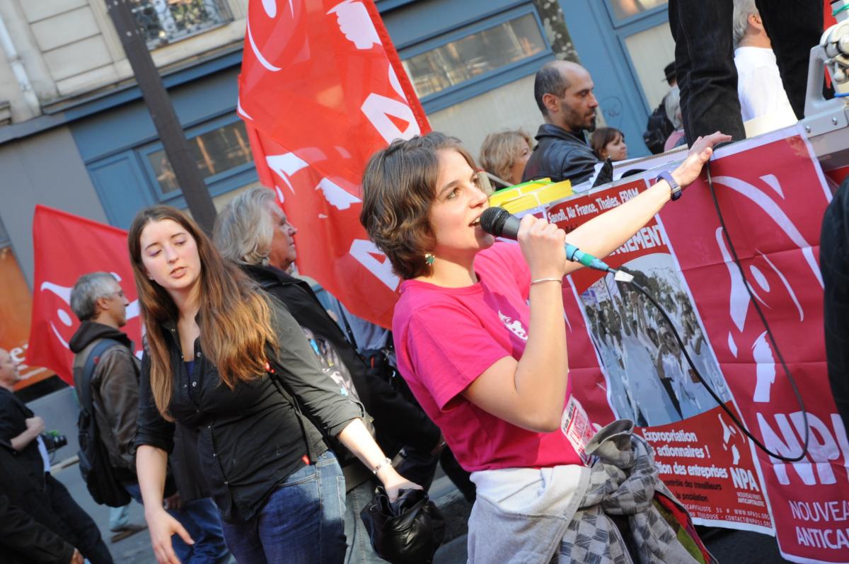jeune du Npa avec sono