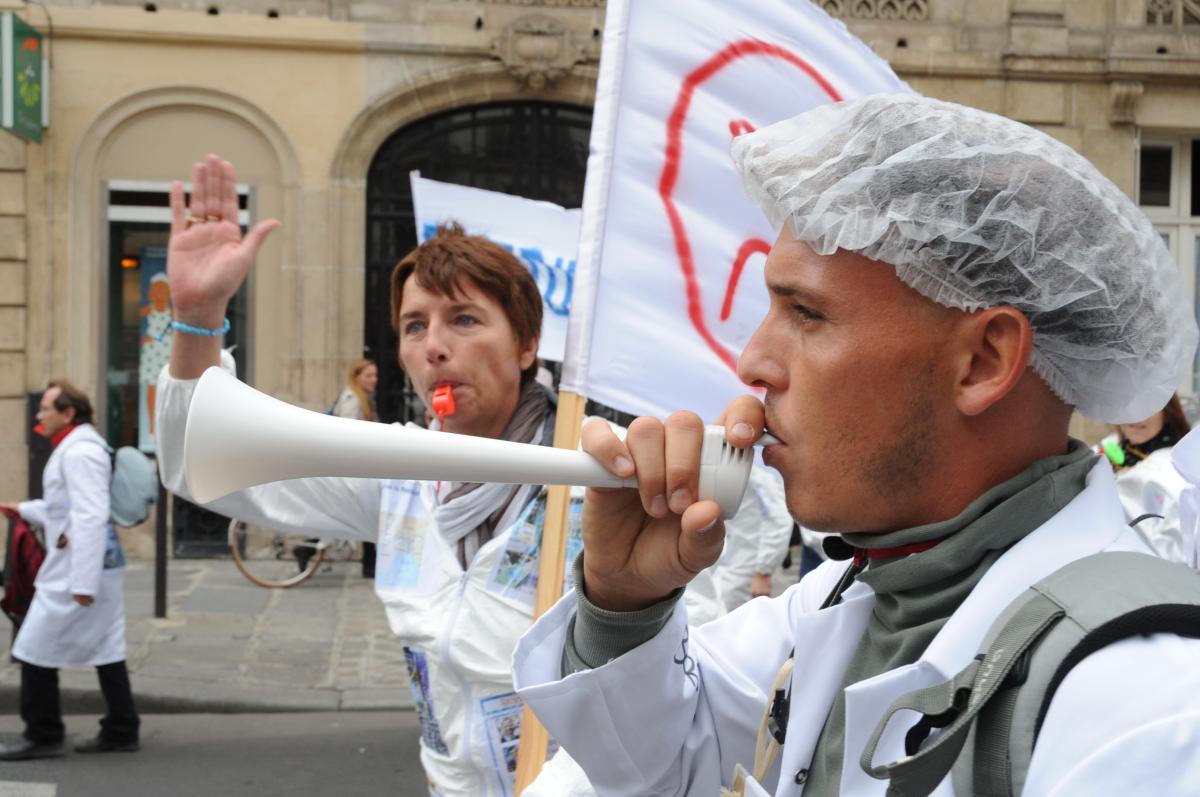 les salariés SANOFI de l'industrie pharmaceutique de Montpellier