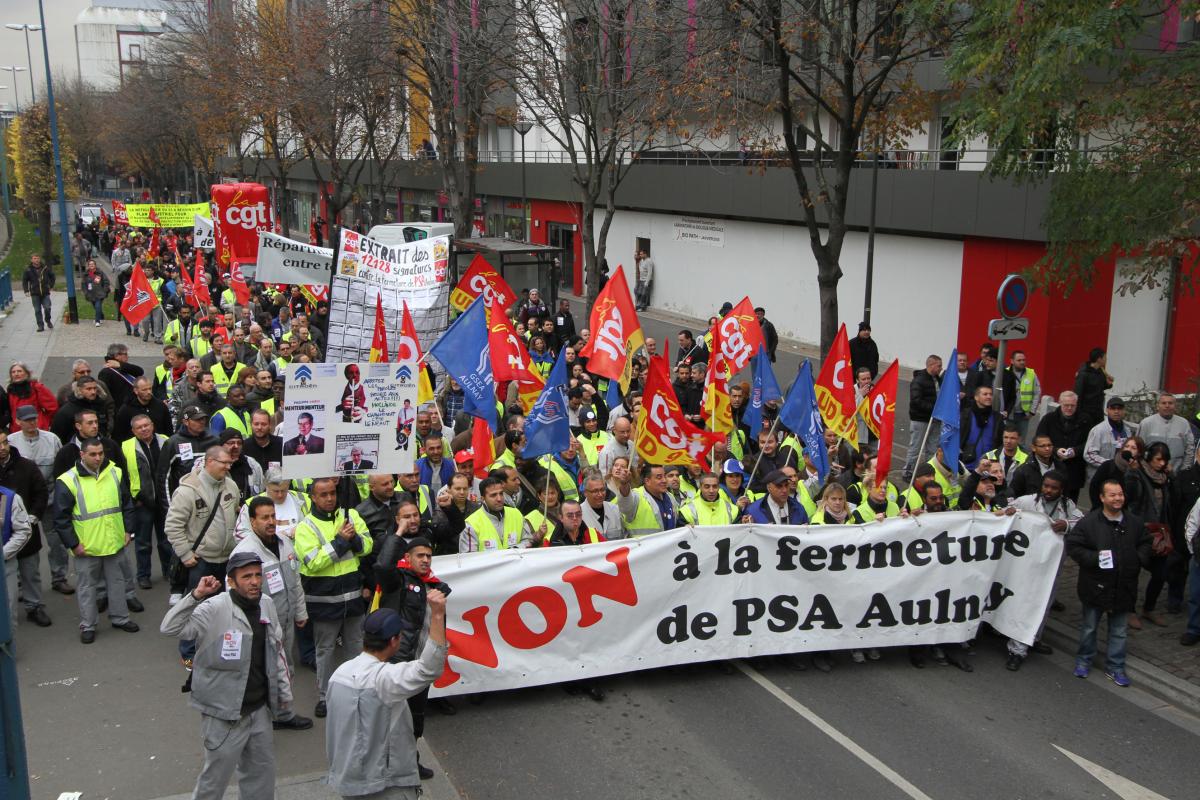 La manifestation dans Bobigny