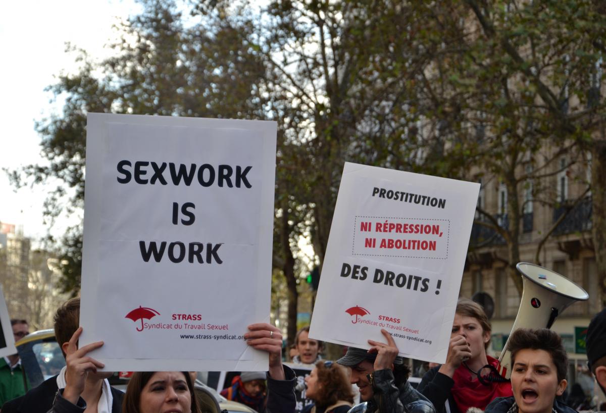 Syndicat du travail sexuel. Manifestation contre les violences faites aux femmes, dimanche 25 novembre, Paris