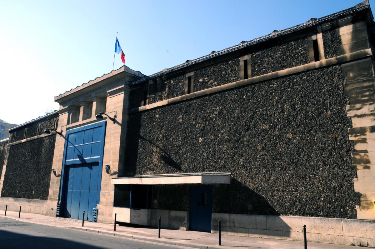 Entrée principale de la prison de la Santé