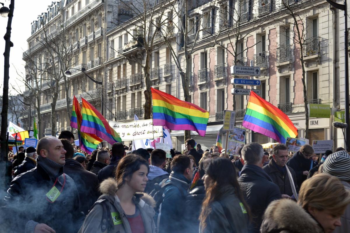 Drapeaux arc-en-ciel