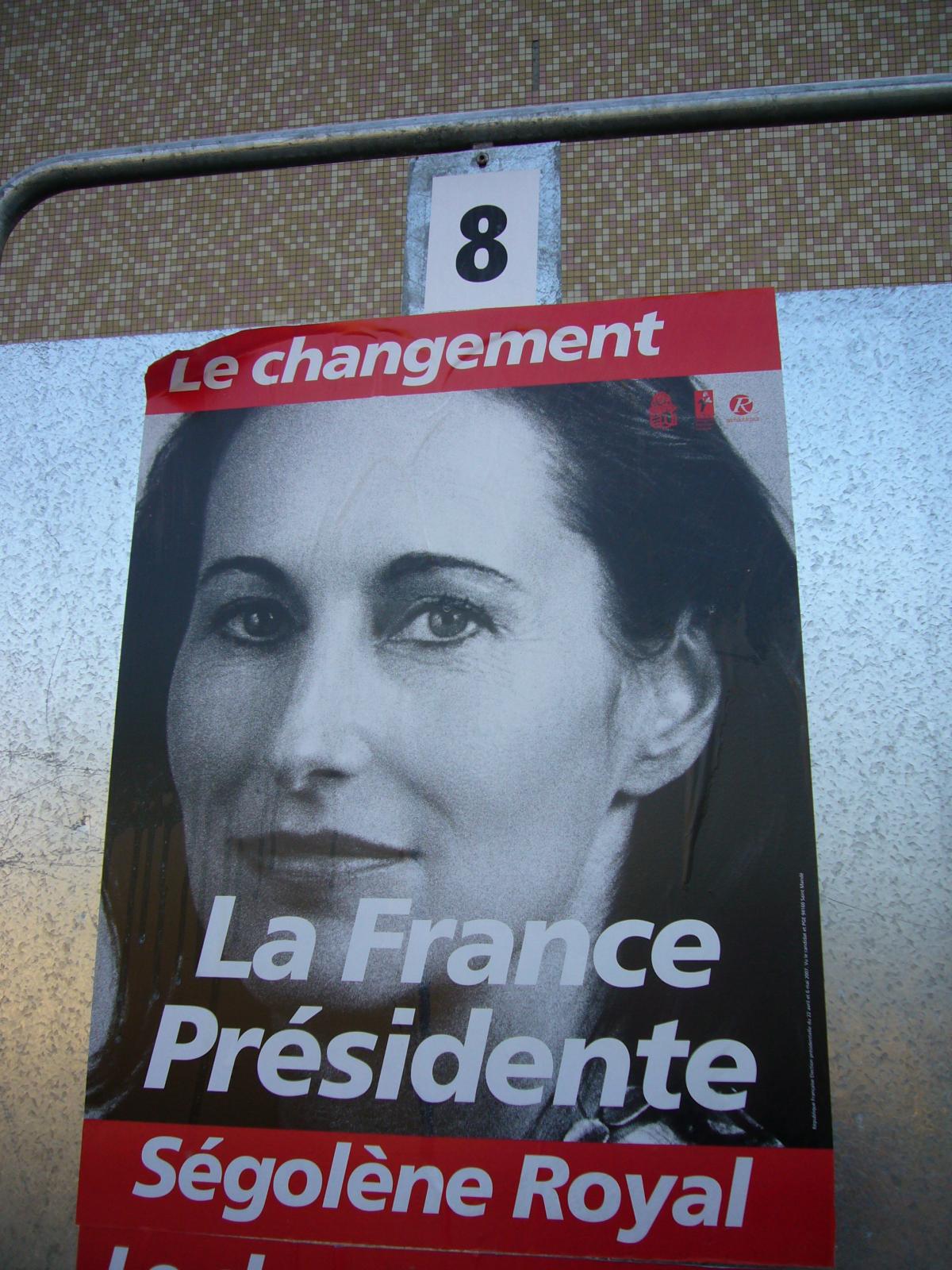 Panneaux électoraux