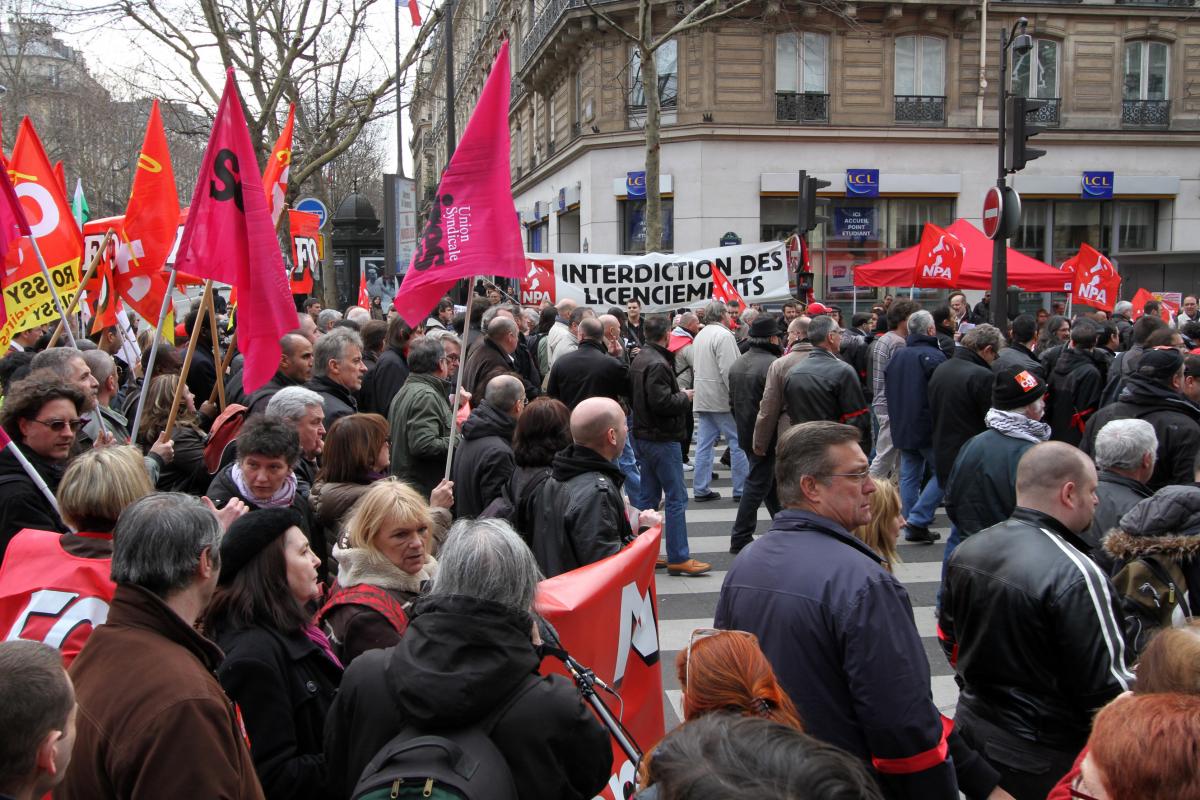 La tête du cortège au point fixe du NPA