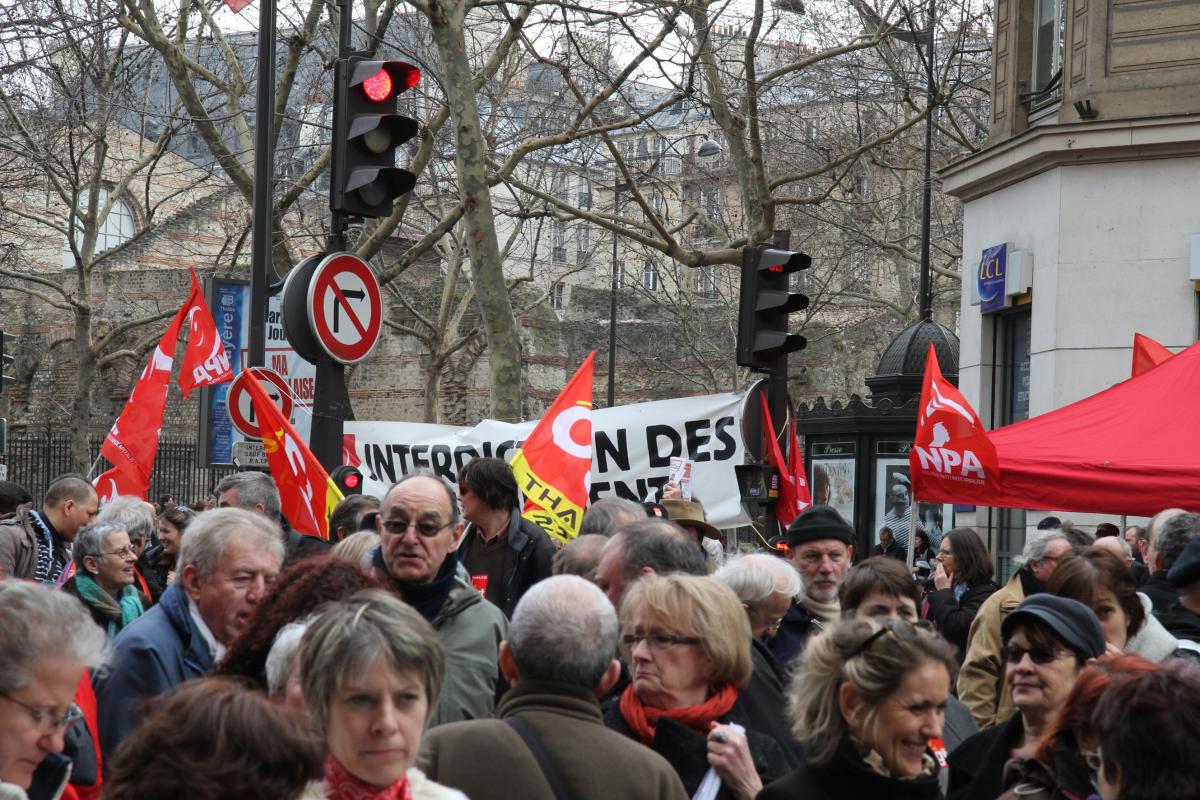 Banderole Interdiction des licenciements