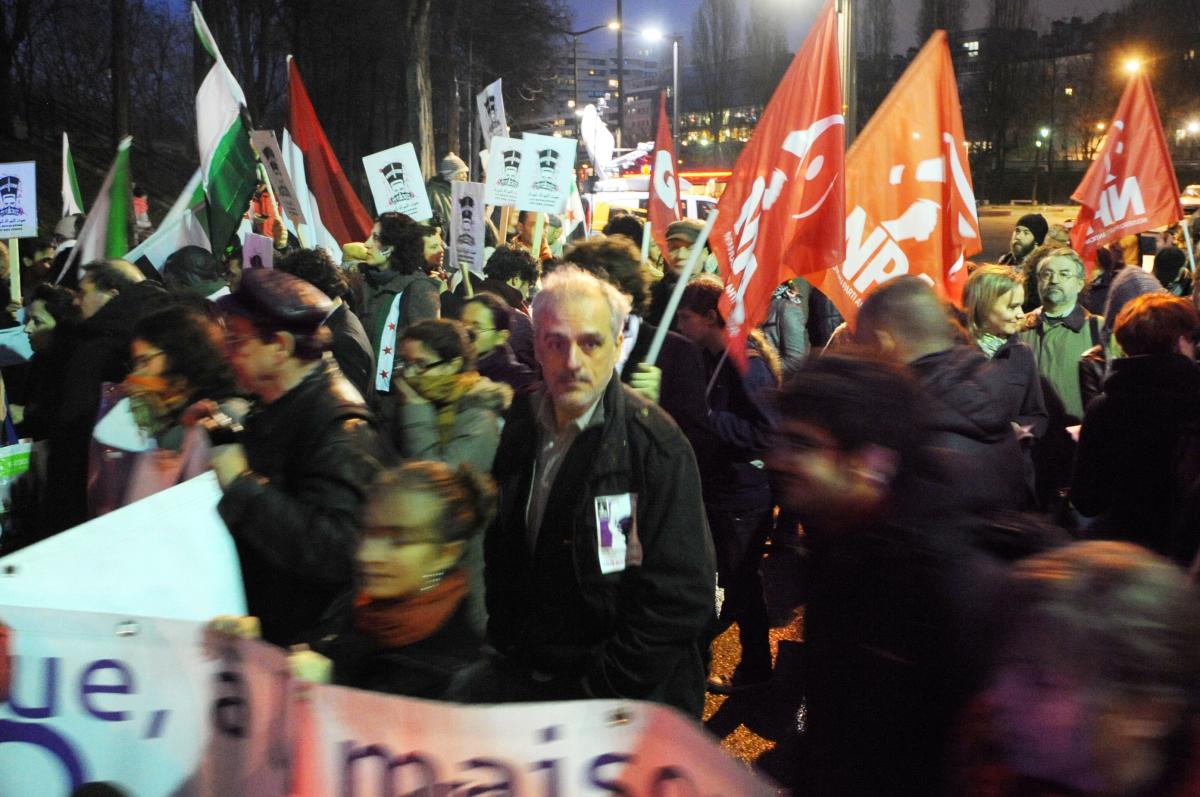 Philippe Poutou cortège du Npa égalité femmes hommes