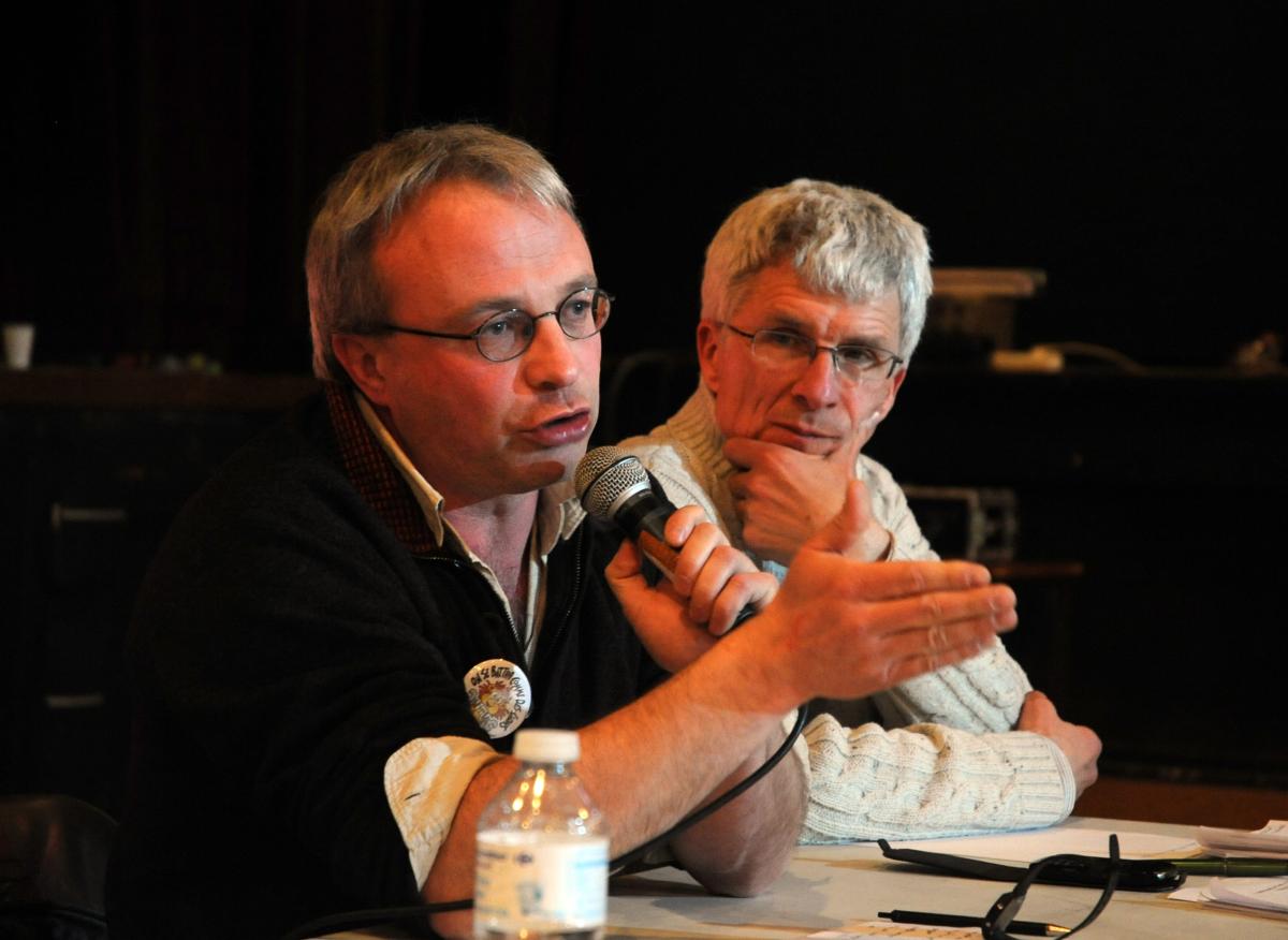 Jean Pierre Mercier Cgt Psa Aulnay table ronde « Quelle riposte face au gouvernement et au patronat »