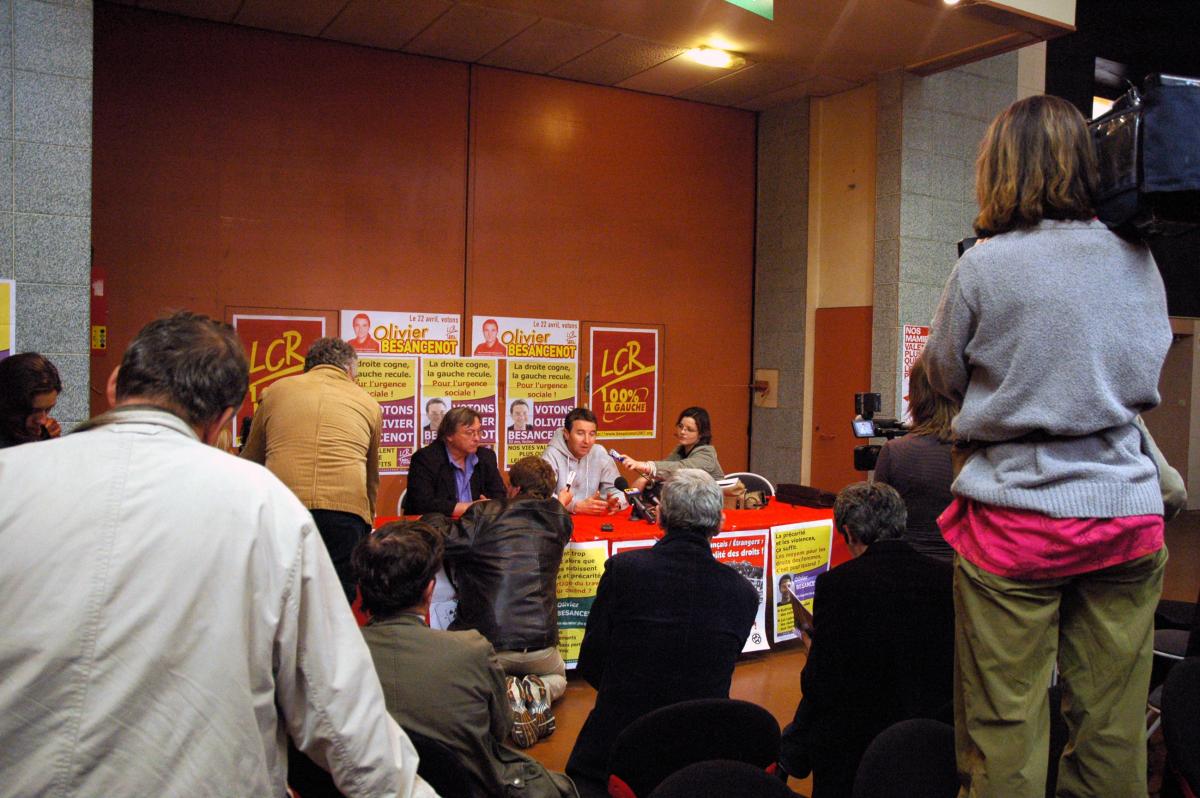 Conférence de presse à Caen