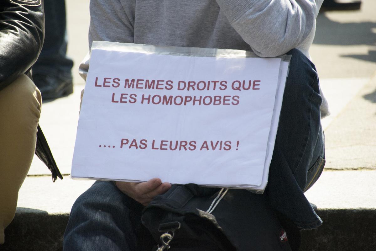 Rassemblement pour l'égalité des droits - Pancarte