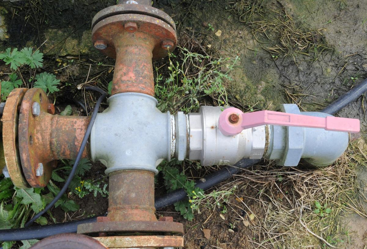 Vanne à eau agricole