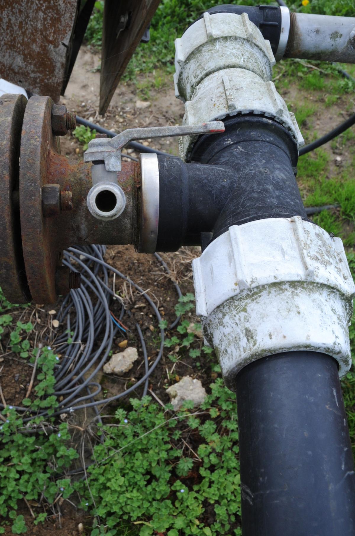 Vanne à eau agricole