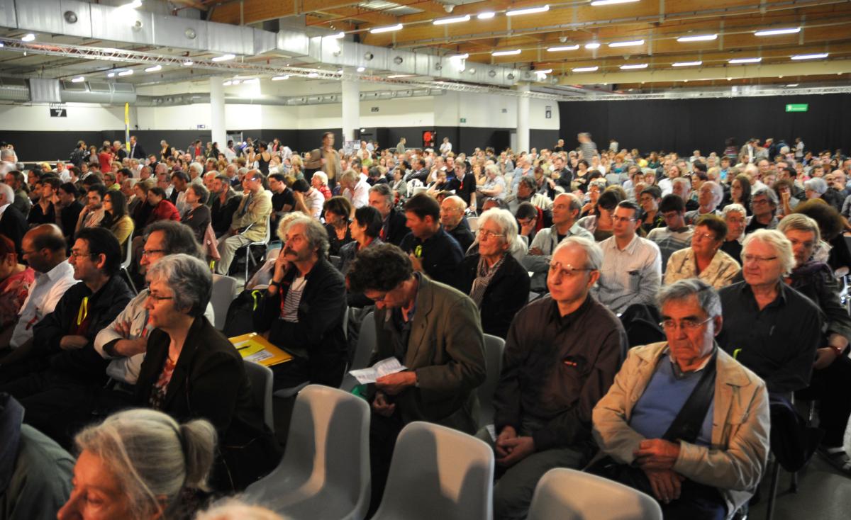 salle au ASSISES DU FRONT DE GAUCHE