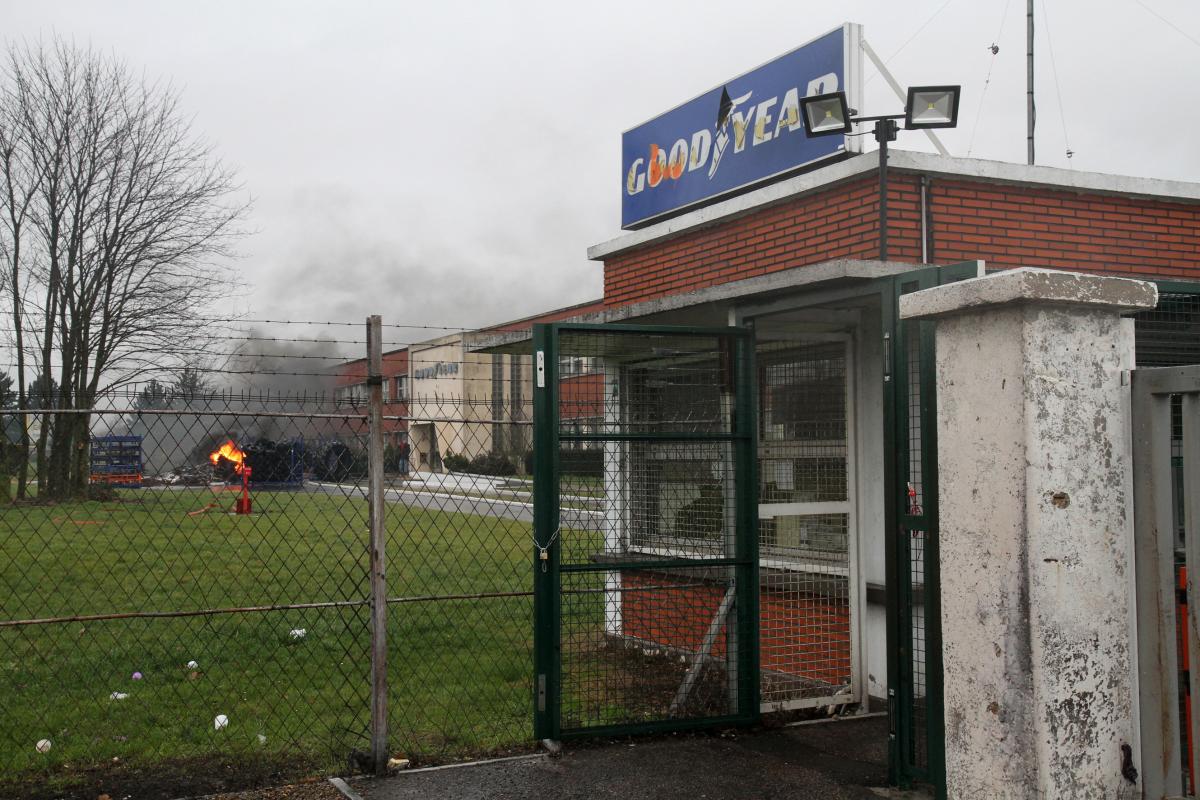 Entrée du site Googyear Amiens