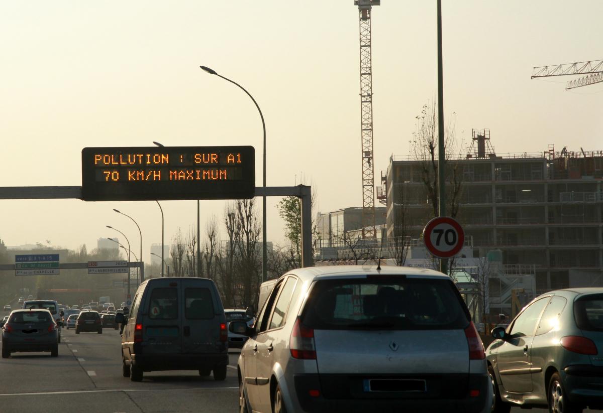 Panneau pollution: A1 70km/h maximum
