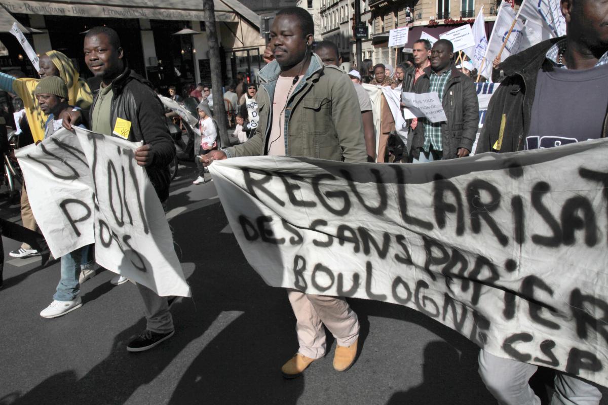 Régularisation des sans-papiers