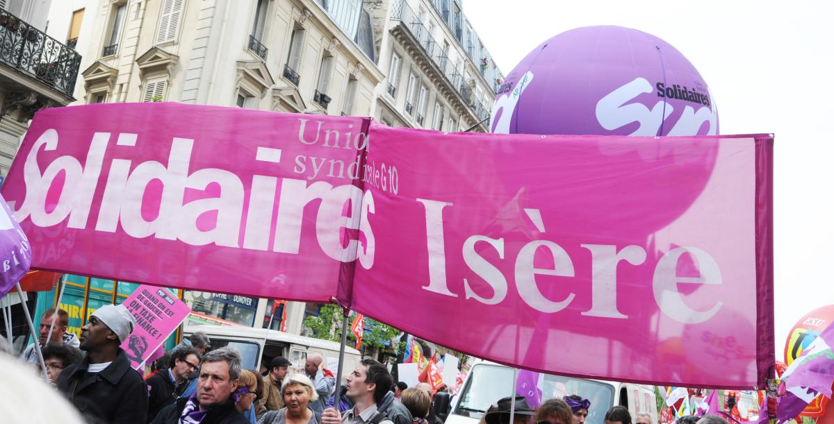Banderole Syndicat Sud Solidaires Isère