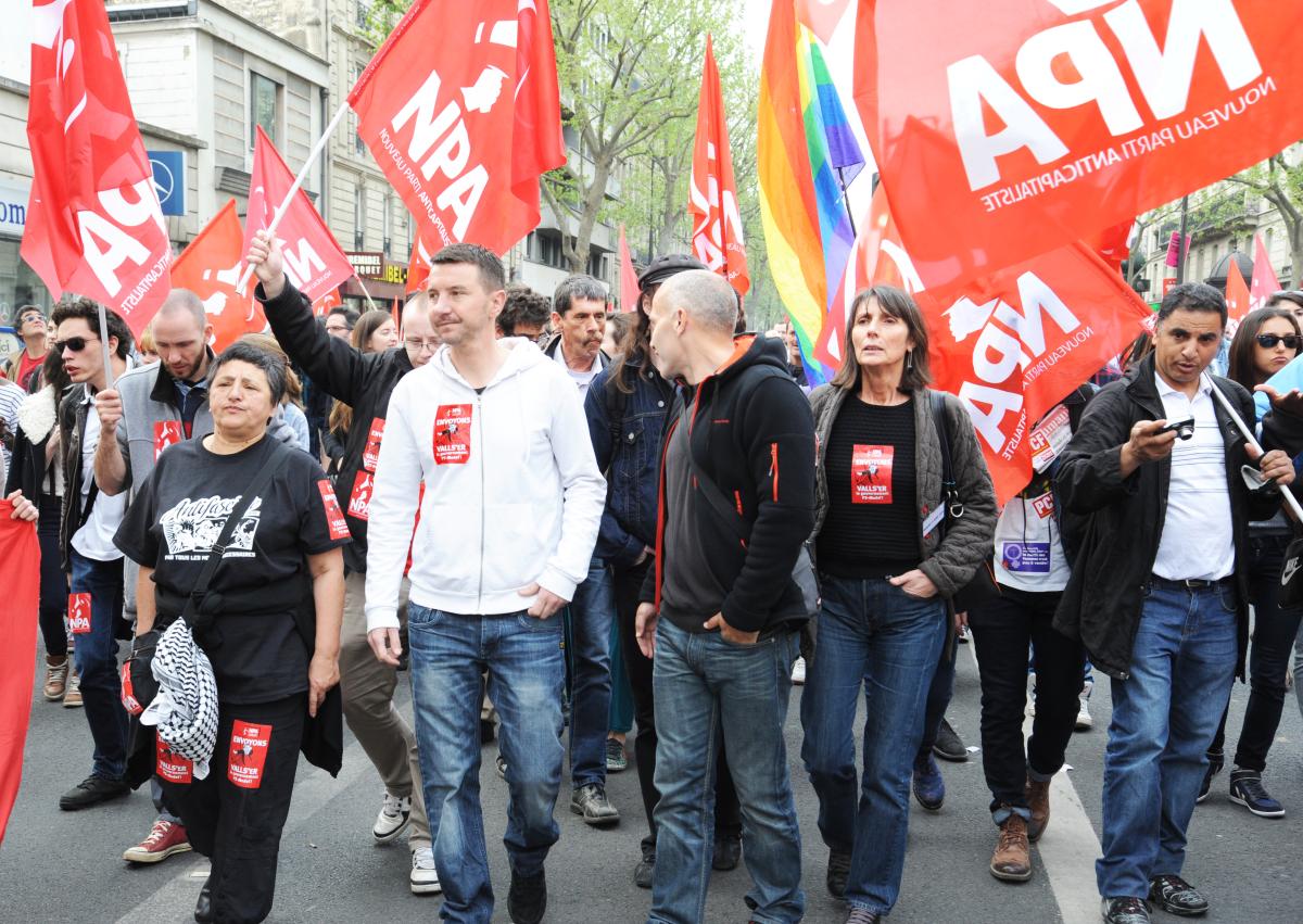 Christine Poupin et Olivier Besancenot cortège Npa en fin de manifestation à Nation