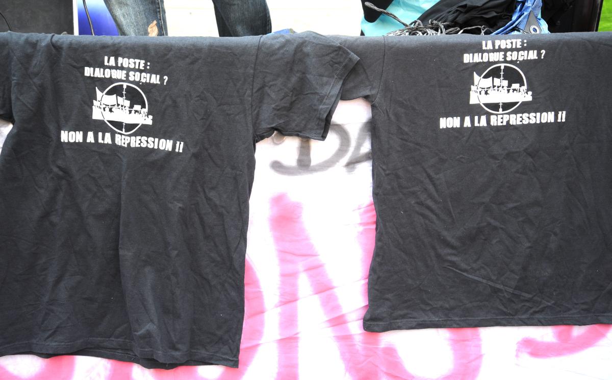 Tee shirt Sud poste dialogue social ? Non à la répression marche contre l'austérité