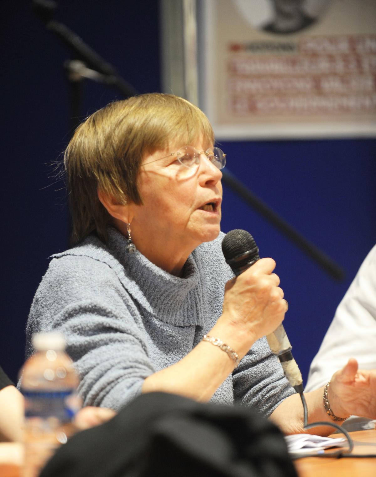 Catherine Samary universitaire spécialiste de lEurope de lEst Débat Bosnie Ukraine ça bouge à l'Est !