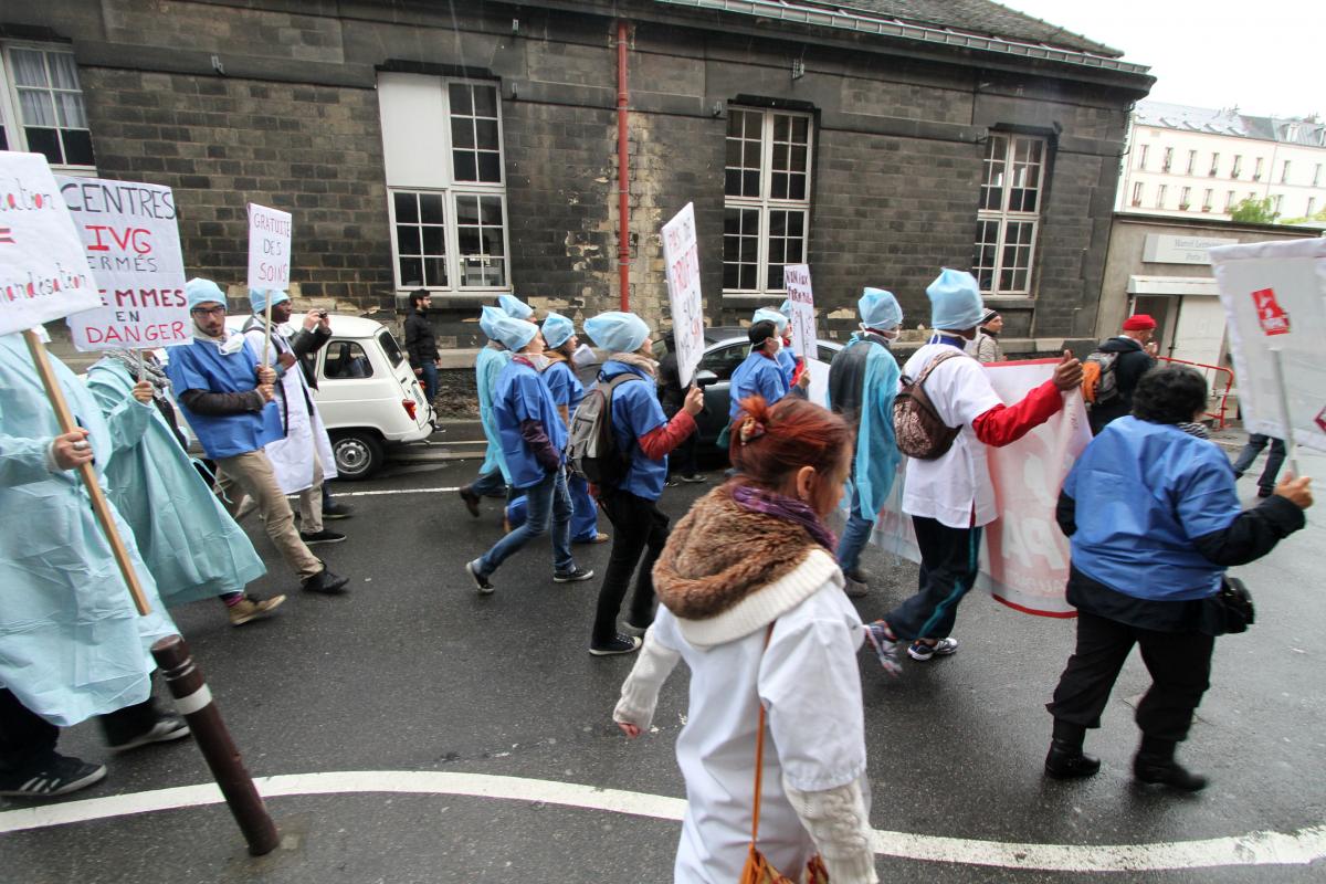 Manifestation dans l'hôpital Saint-Antoine