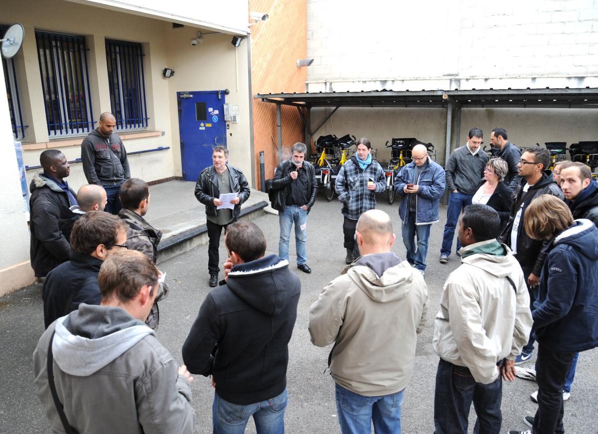 10em jour de grêve à 100% Postiers Epinay sur Orge 91 Arrêt des fermetures de site