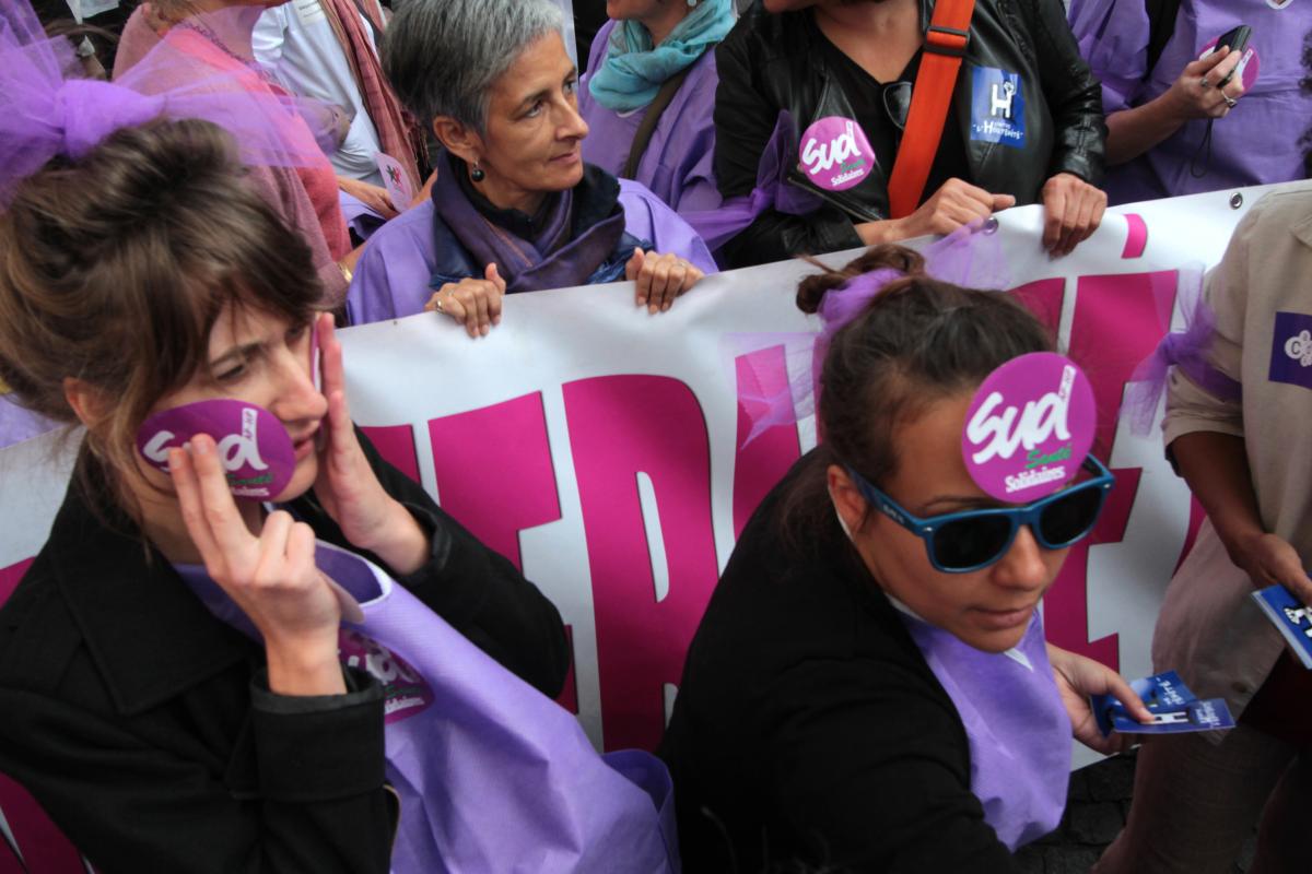 Cortège de la maternité des Lilas