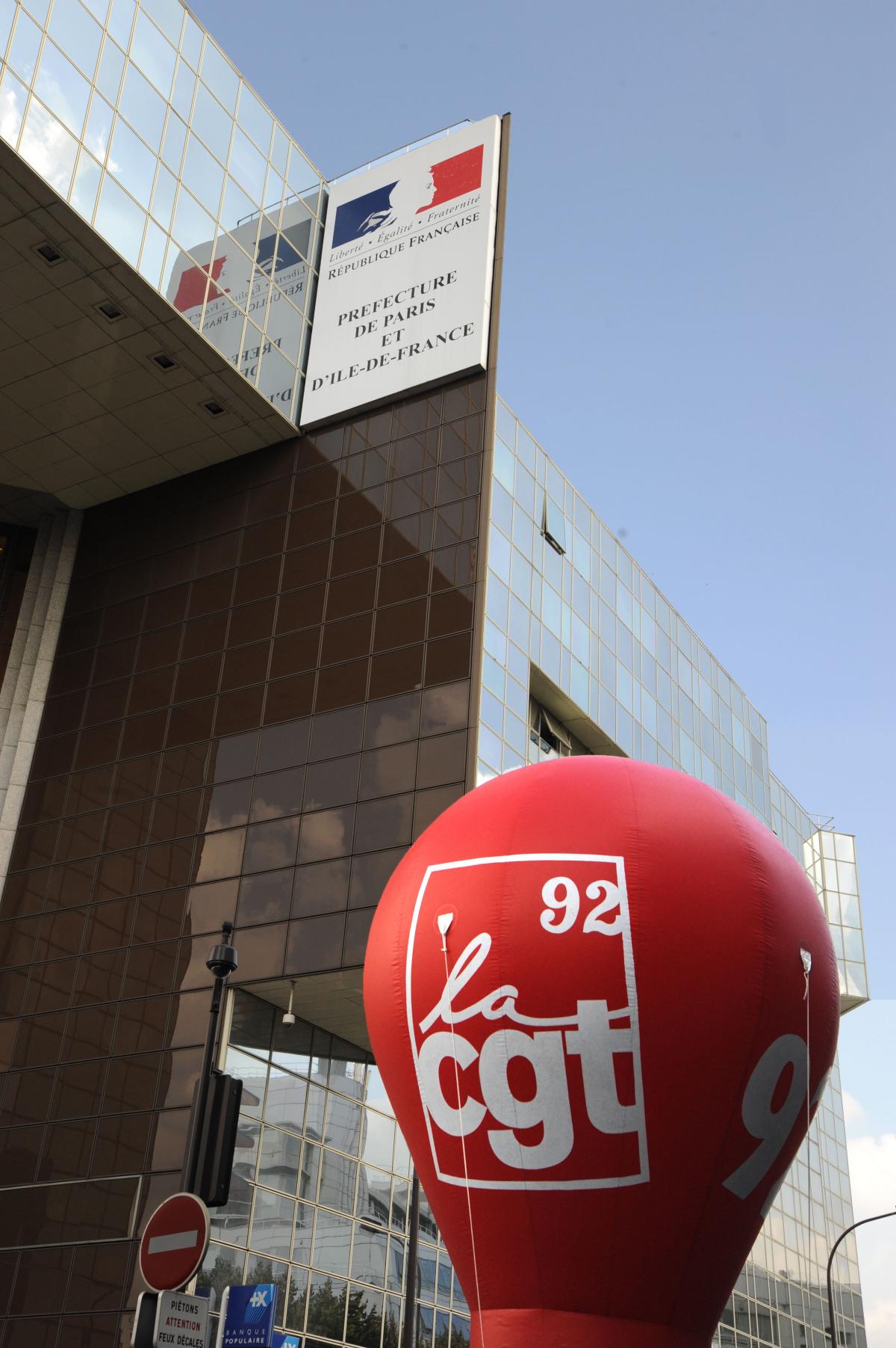 Manifestation des Retraités devant la Préfecture de Paris et d'Ile de France