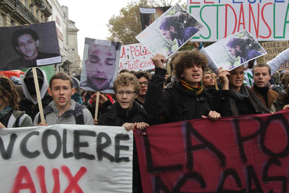 Banderole lycéens en colère