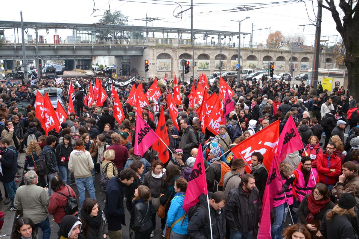 cortege npa et solidaire