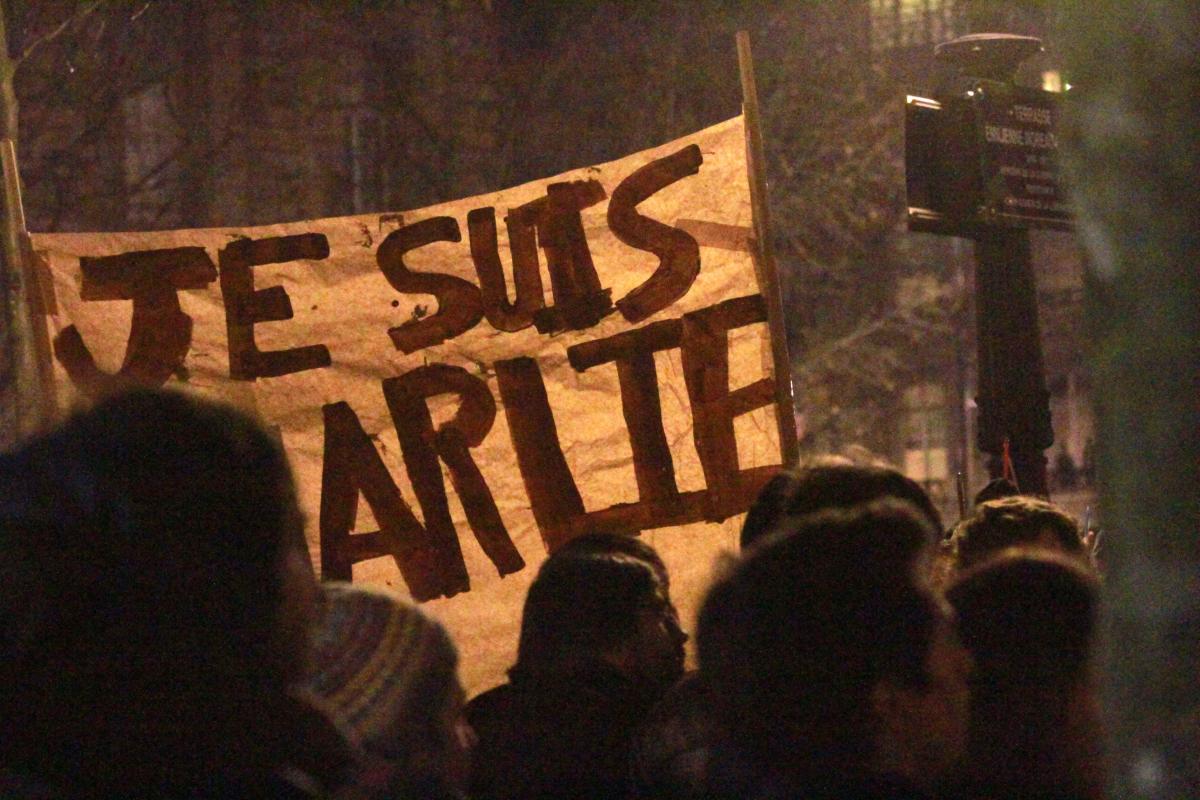 Banderole je suis Charlie