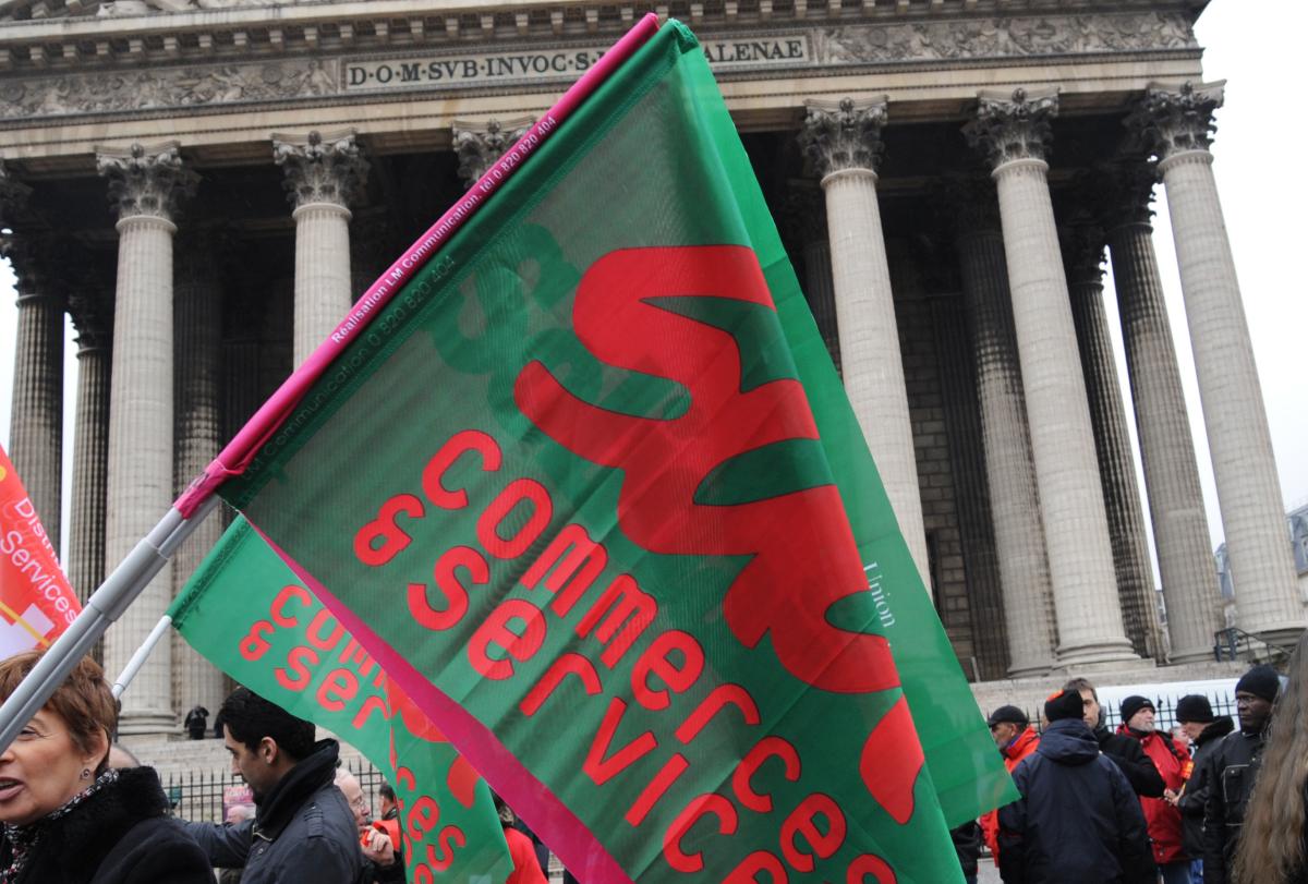 Drapeau Sud Solidaires Commerces et Services Paris