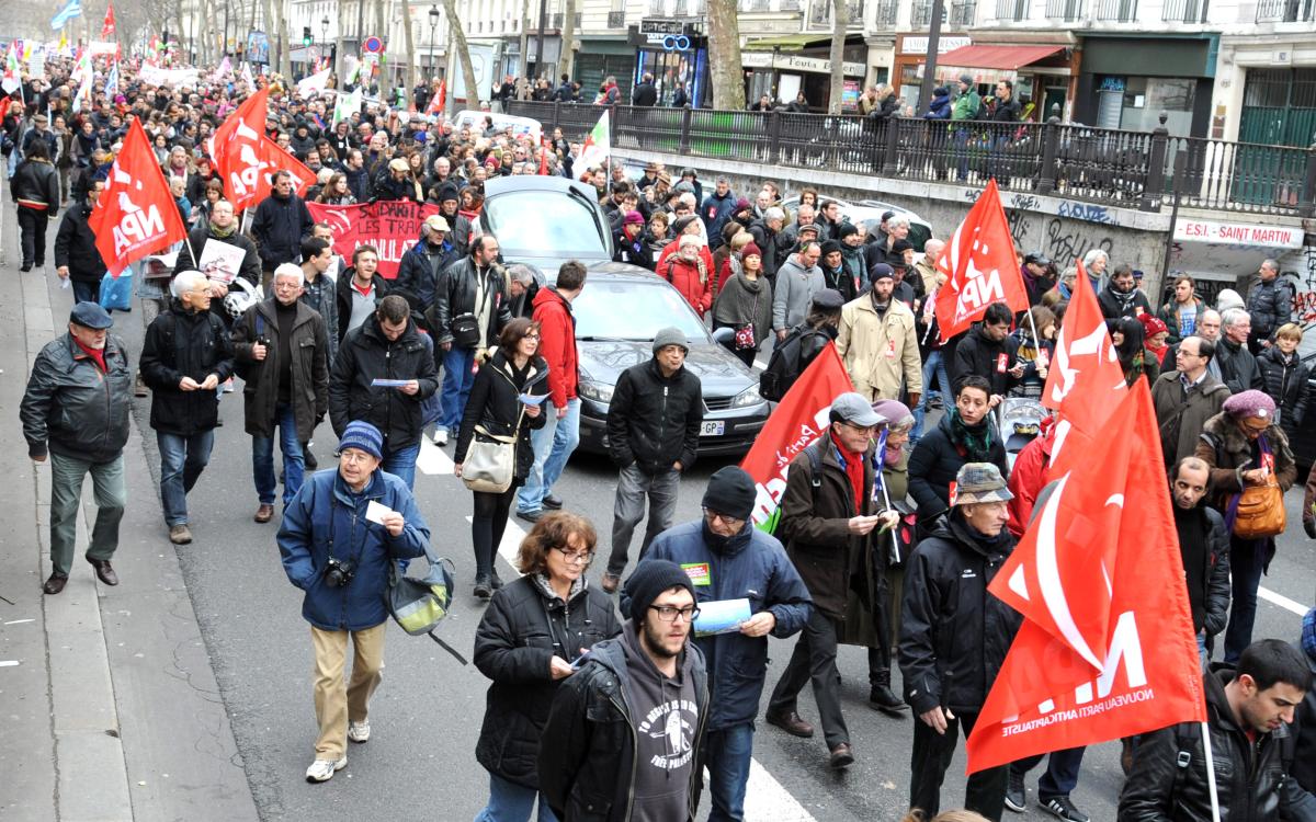 Solidarité du Npa avec les travailleurs de Grèce annulation de la dette