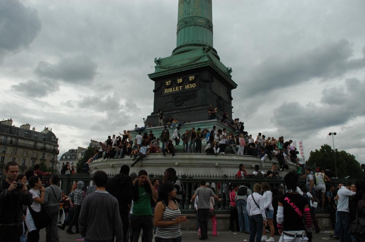 marche des fiertés Paris Bastille Concert