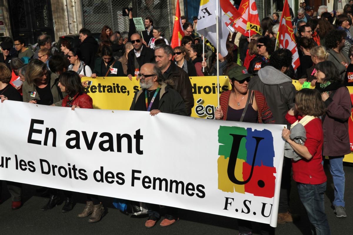 En avant pour le droit des femmes FSU et CGT
