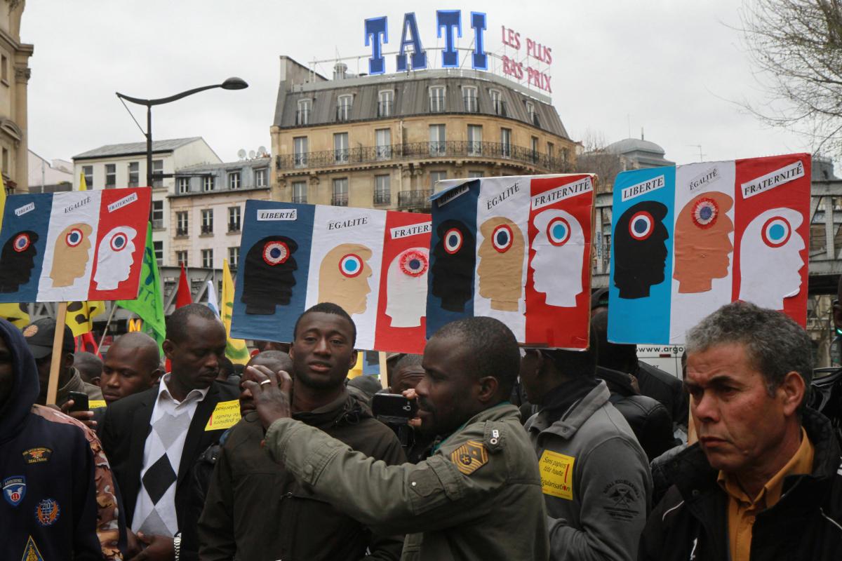 Cortège de sans-papiers