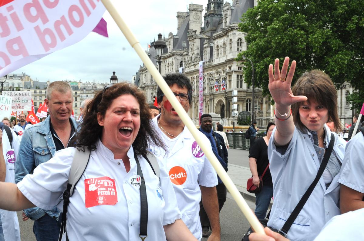 Personnel de Bretonneau en colère